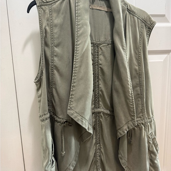 Max Jeans Olive Green Vest - Picture 7 of 8